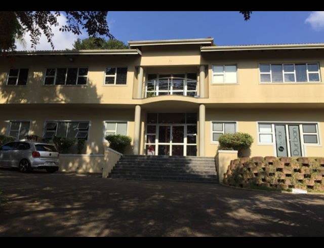 126M² OFFICE TO LET IN WESTVILLE